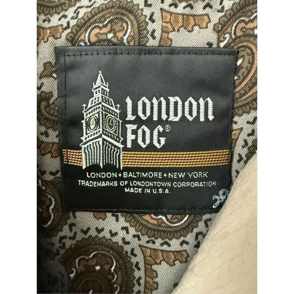 Vintage London Fog Tan/Beige Thinsulate 3M Double Breasted Long Trench Coat - Picture 8 of 13